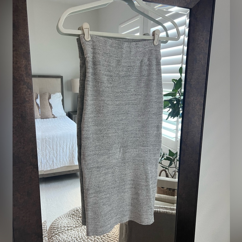 James Perse Gray Pencil Midi Skirt